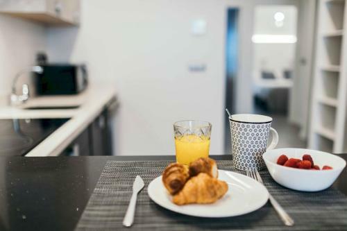Apartamento Cathedral Modern 2br, 1ba, Wifi, Ac, Balcony