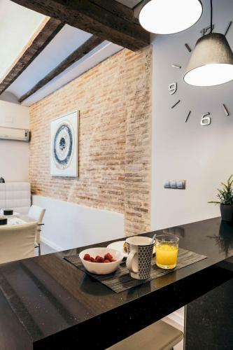 Apartamento Cathedral Modern 2br, 1ba, Wifi, Ac, Balcony