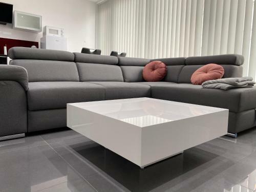 Apartamento Logo