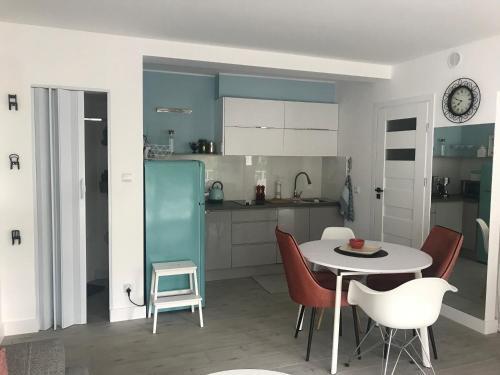 Apartament Bia?y Dom Herberta 4