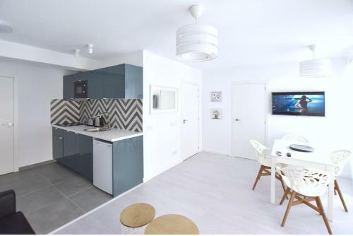 Emma Apartment Central
