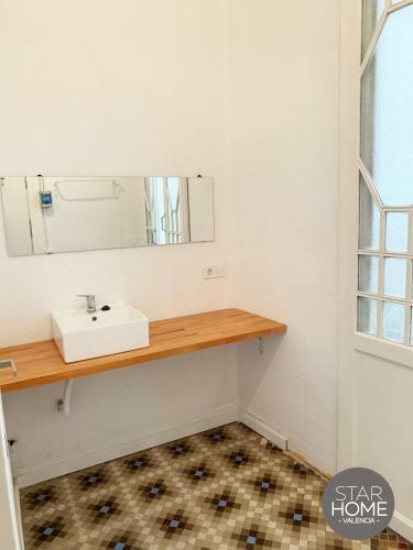 Hostal Star Home