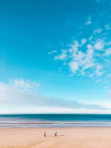 The White Apartment: Luxury, Beach And Design