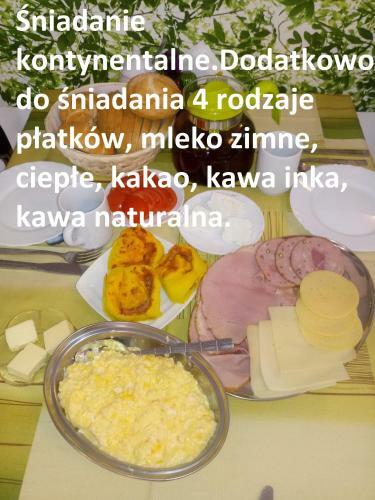 Domino - Pokoje I Apartamenty