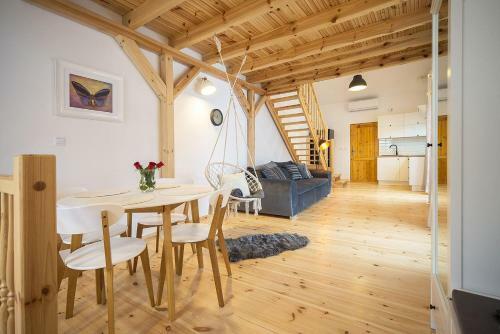 Apart-invest Apartament Alter Ego