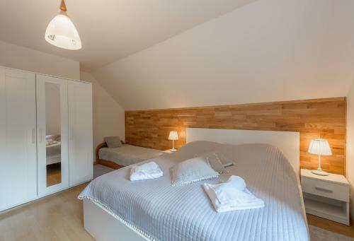Apartament Bia?y Domek - 5d Apartamenty