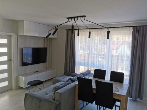 Apartament Ry?