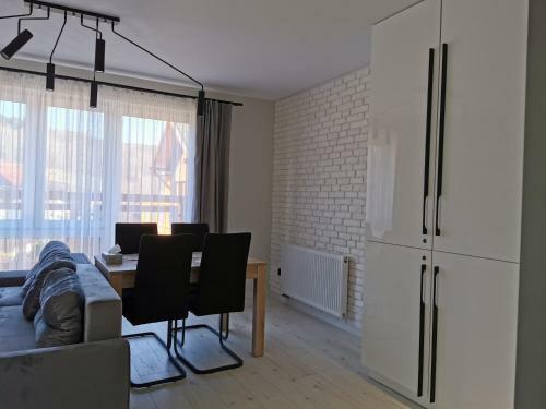 Apartament Ry?
