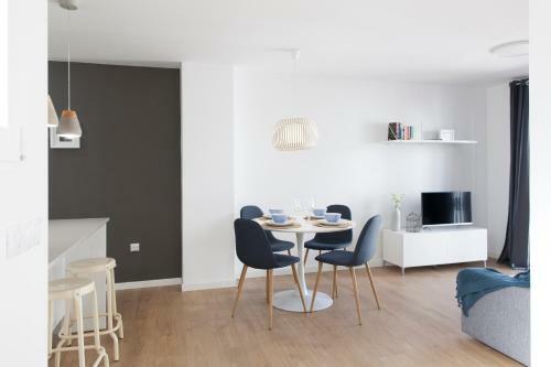 Apartment In The Quart Towers