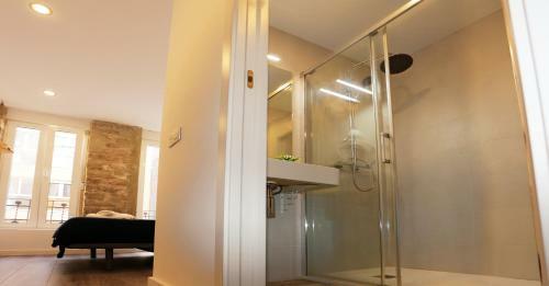 Apartamento Loft Independiente Con Piscina Compartida En Centro De Valencia