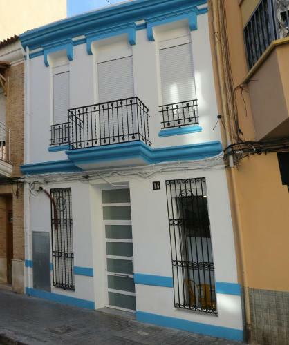 Apartamento Loft Independiente Con Piscina Compartida En Centro De Valencia