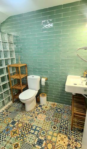 Apartamento Loft Independiente Con Piscina Compartida En Centro De Valencia