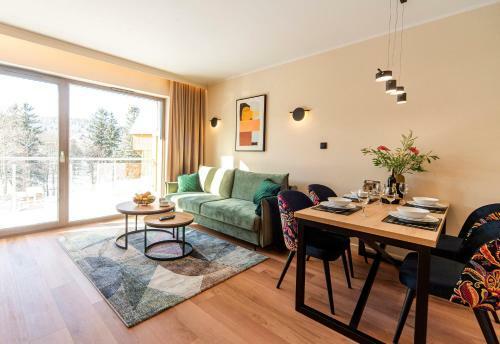 Trevilles Apartamenty - Stone Hill
