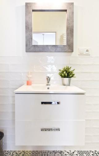 Green Garden Apartment