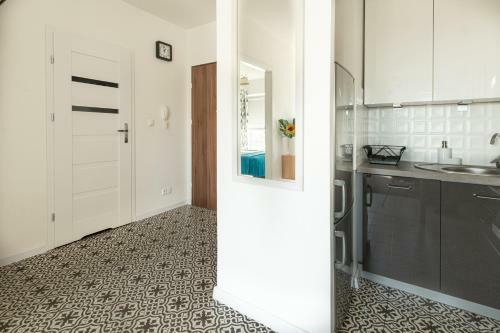 Crossroads Apartment