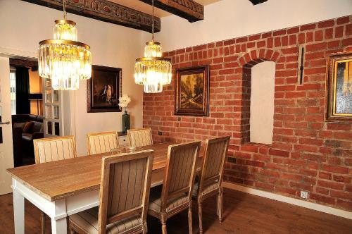 Apartamenty ?eglarska 25