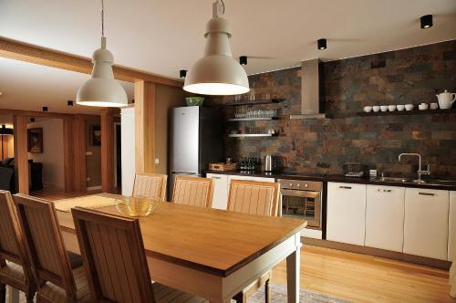 Apartamenty ?eglarska 25