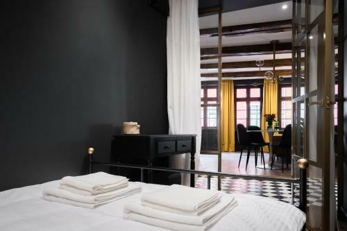 1555 Apartment III