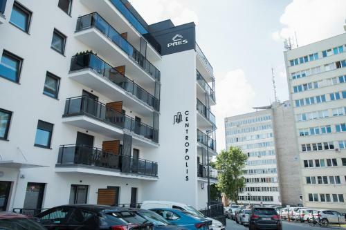 Homestay 2 Apartment With Parking
