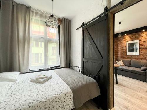 Copernicus Street Apartment - Twin Peaks