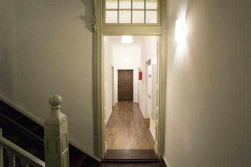 Petite Visite No. 17 Apartment