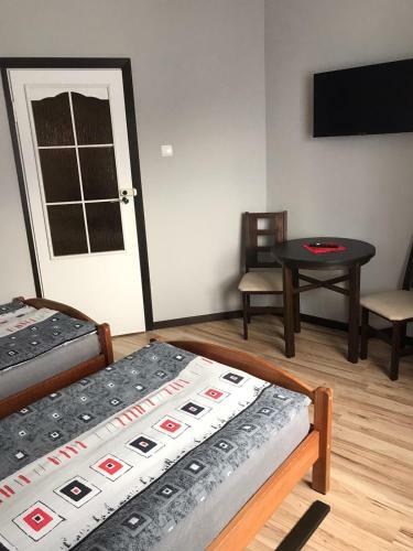 Apartamento Pokoje Go?cinne
