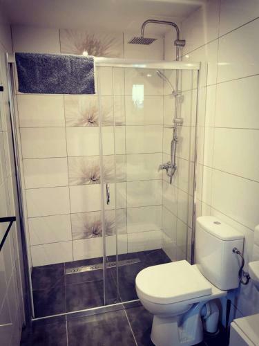 Cztery K?ty Apartament W?growiec