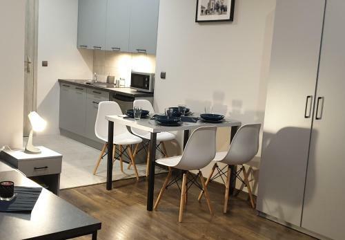 Wadowice Apartamenty Nad Skaw?