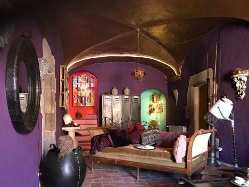Villa Castle Of Verges