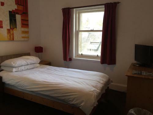 Hotel Ossian Inn