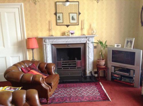 Hostal Rathan House - Guesthouse At Eskbank