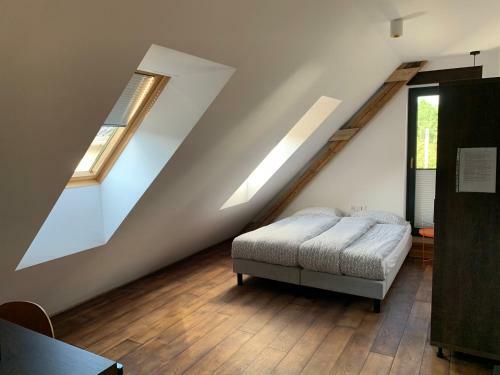 Hostal Black House 88