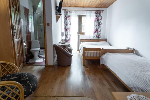 Hostal Go?ciniec Pod Ma?ym Kr�lem