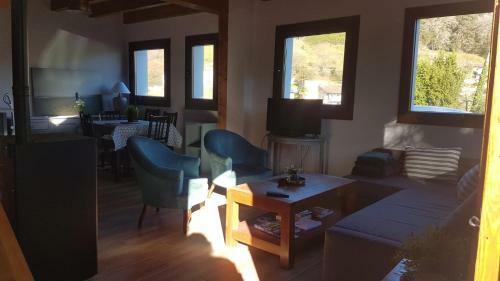 Casita Junto Al R�o Deva