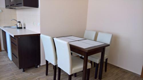 Apartamenty I Pokoje Biala Hortensja