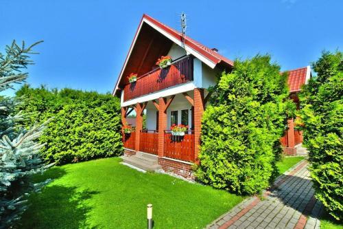 Holiday Home, Wicie