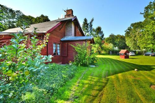 Holiday Home, Wicie