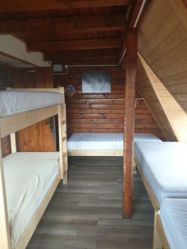 Albergue Bac�wka Pttk Jaworzec
