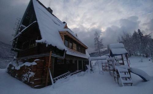 Albergue Bac�wka Pttk Jaworzec