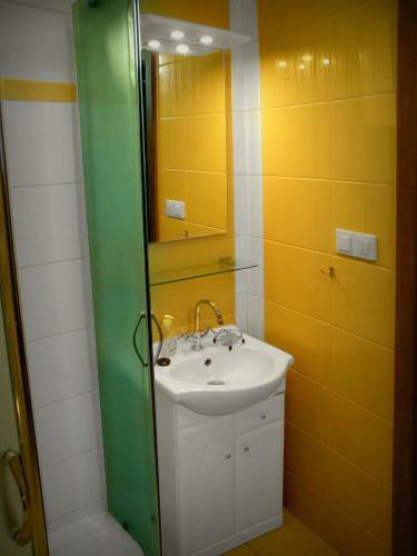Apartamenty I Pokoje U Eli