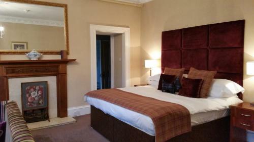 Tor-na-coille Hotel