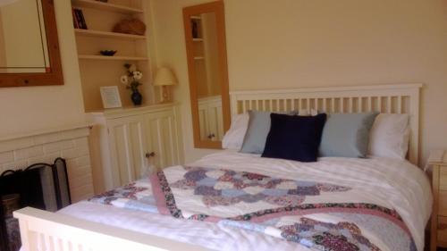 Bed & Breakfast Aldershot House