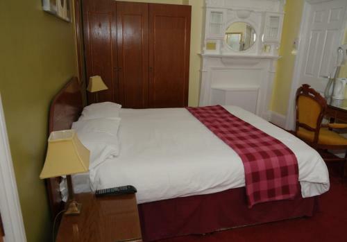 Bed & Breakfast Wimblehurst Hotel