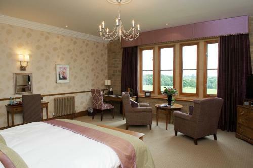 Hotel South Lodge