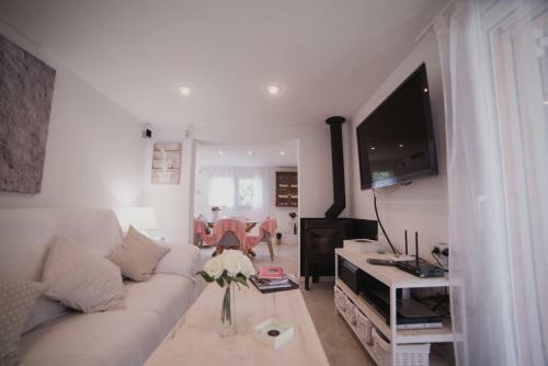 Ca'n Marc (charming House Center Island)
