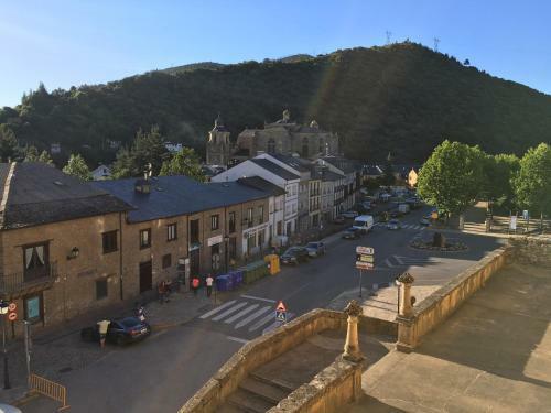 Hostal San Nicolas El Real