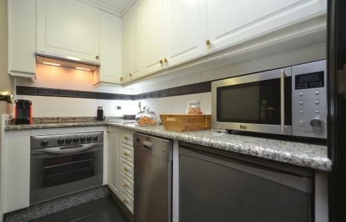 Apartamento Suite De Lujo-centro Kilometro 0-parking