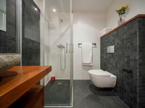 Castro House By Pris