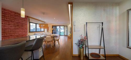 Castro House By Pris