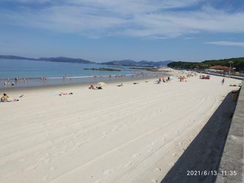 Apartamento Piso Con Aparcamiento Cerca De Playa Samil